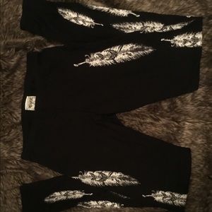 Black Feather Leggings